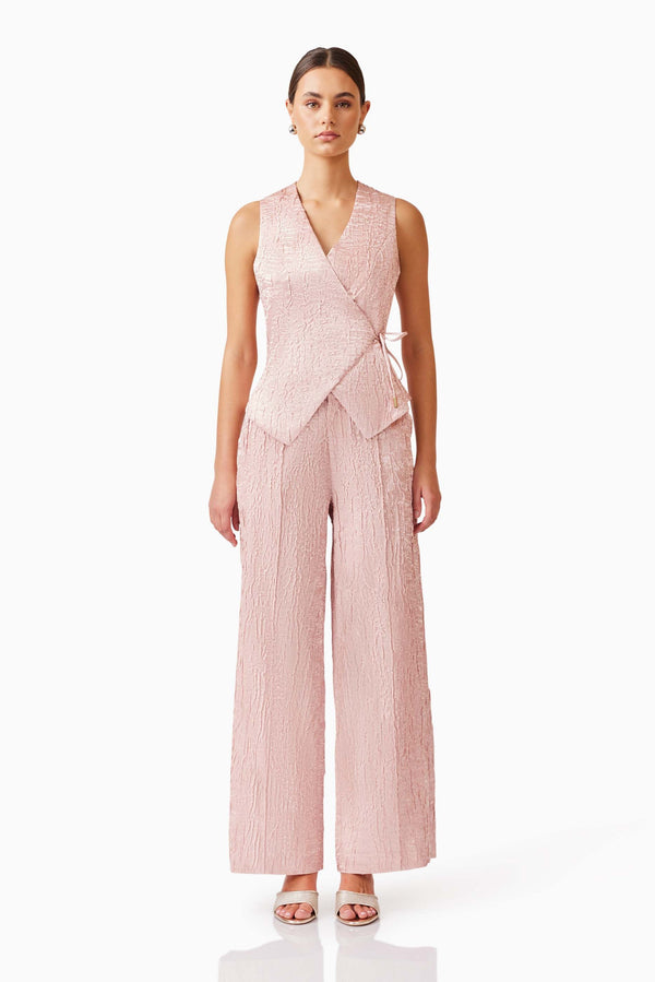 Brunette model wearing Joesphine Set in Pink front shot