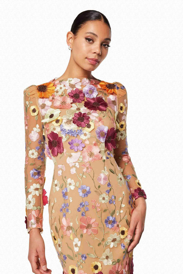 burnette women wearing floral Shannon 3D midi dress close up shot